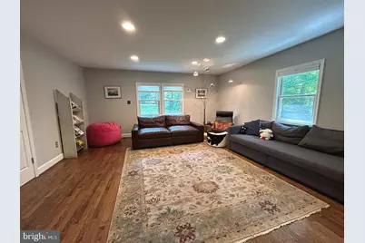 725 Forest Park Road, Great Falls, VA 22066 - Photo 10