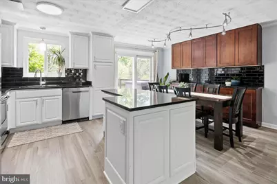 12780 Bradwell Road, Herndon, VA 20171 - Photo 14