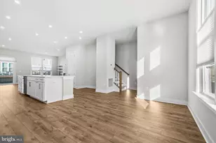 2433 Liberty Loop, Herndon, VA 20171 - Photo 12