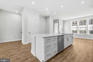 2433 Liberty Loop, Herndon, VA 20171 - Photo 10