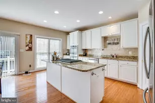 13598 Lavender Mist Ln, Centreville, VA 20120 - Photo 10