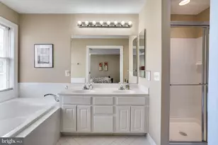 13598 Lavender Mist Ln, Centreville, VA 20120 - Photo 36