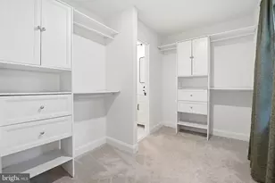 5404 Charleston Woods Dr, Fairfax, VA 22032 - Photo 22