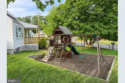2420 Byrd Lane, Alexandria, VA 22303 - Photo 32