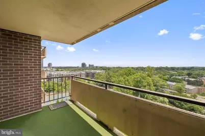 1800 Old Meadow Road #909, McLean, VA 22102 - Photo 6