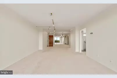 1800 Old Meadow Road #909, McLean, VA 22102 - Photo 16