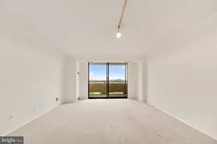 1800 Old Meadow Rd, McLean, VA 22102 - Photo 14