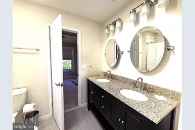 5270 Ellicott Drive, Centreville, VA 20120 - Photo 30