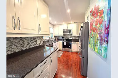 5270 Ellicott Drive, Centreville, VA 20120 - Photo 8