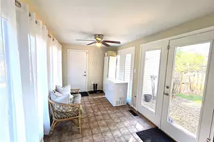 5270 Ellicott Dr, Centreville, VA 20120 - Photo 18