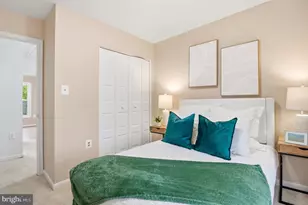 14243 Heritage Crossing Ln, Centreville, VA 20120 - Photo 22