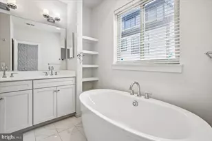 2865 Lowen Valley Rd, Alexandria, VA 22303 - Photo 30