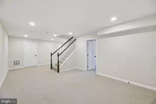 2820 Franklin St, Alexandria, VA 22306 - Photo 64