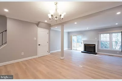 7434 Chummley Court, Falls Church, VA 22043 - Photo 8