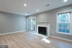 7434 Chummley Ct, Falls Church, VA 22043 - Photo 30