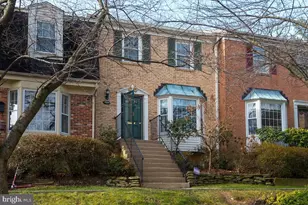 7434 Chummley Ct, Falls Church, VA 22043 - Photo 2