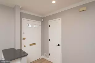 7434 Chummley Ct, Falls Church, VA 22043 - Photo 6