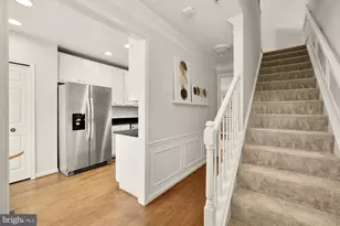 12625 Fair Crest Ct, Fairfax, VA 22033 - Photo 6