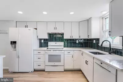 818 Sycamore Court, Herndon, VA 20170 - Photo 14