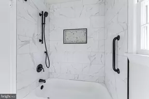 818 Sycamore Ct, Herndon, VA 20170 - Photo 26
