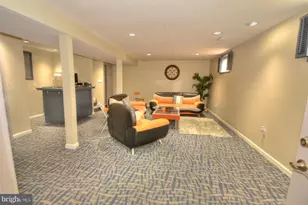 4304 Silas Hutchinson Dr, Chantilly, VA 20151 - Photo 30