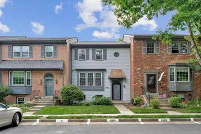 2827 Kelly Square, Vienna, VA 22181 - Photo 1