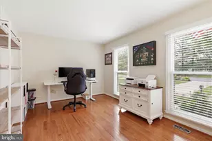 1498 Powells Tavern Pl, Herndon, VA 20170 - Photo 18