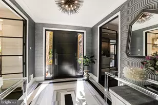714 Belgrove Rd, McLean, VA 22101 - Photo 2