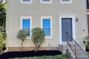 10332 Mockingbird Pond Ct, Burke, VA 22015 - Photo 1