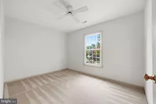 13702 Springstone Ct, Clifton, VA 20124 - Photo 32