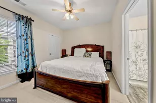 5106 Travis Edward Way, Centreville, VA 20120 - Photo 16
