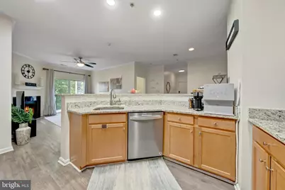 5106 Travis Edward Way #L, Centreville, VA 20120 - Photo 12