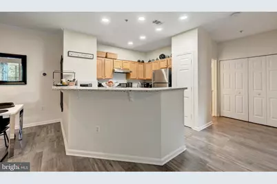 5106 Travis Edward Way #L, Centreville, VA 20120 - Photo 10