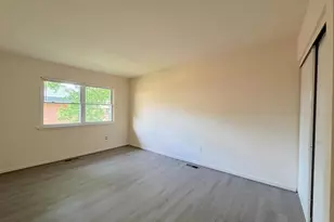 8848 Walutes Cir, Alexandria, VA 22309 - Photo 12