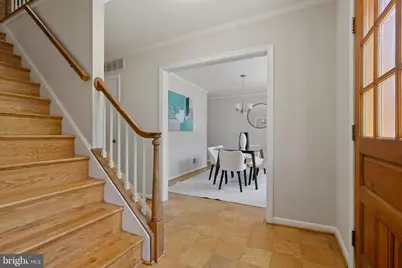 2002 Volley Court, Alexandria, VA 22308 - Photo 8