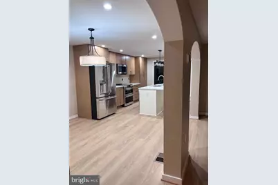 1806 N Shore Court, Reston, VA 20190 - Photo 6