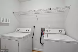13514 Davinci Ln, Herndon, VA 20171 - Photo 30