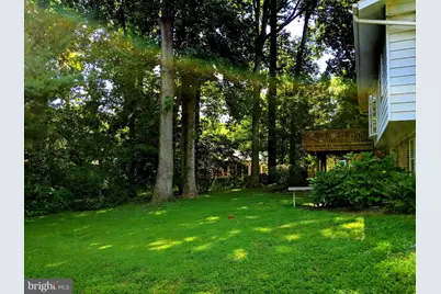8702 Thunderbird Court, Vienna, VA 22182 - Photo 10