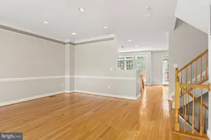 4021 Quiet Creek Dr, Fairfax, VA 22033 - Photo 12