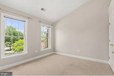 4021 Quiet Creek Drive, Fairfax, VA 22033 - Photo 28