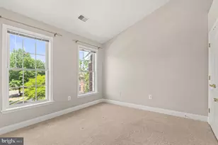 4021 Quiet Creek Dr, Fairfax, VA 22033 - Photo 28