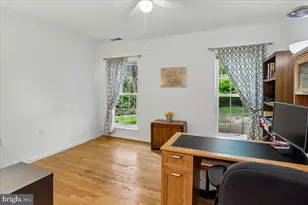 7011 Falls Reach Dr, Falls Church, VA 22043 - Photo 22