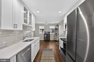 517 Florida Ave, Herndon, VA 20170 - Photo 14