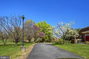 517 Florida Ave, Herndon, VA 20170 - Photo 42