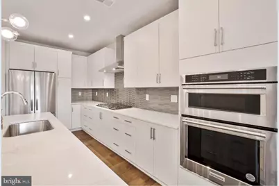 7512 Sawyer Farm Drive, McLean, VA 22102 - Photo 6