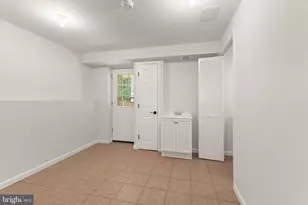 8494 Summer Breeze Ln, Springfield, VA 22153 - Photo 32
