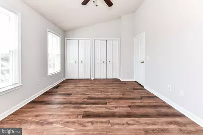 1207 Bond Street, Herndon, VA 20170 - Photo 18