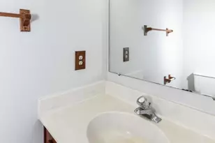 1207 Bond St, Herndon, VA 20170 - Photo 34