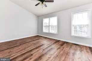 1207 Bond St, Herndon, VA 20170 - Photo 16