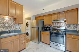 2031 Royal Fern Ct, Reston, VA 20191 - Photo 14